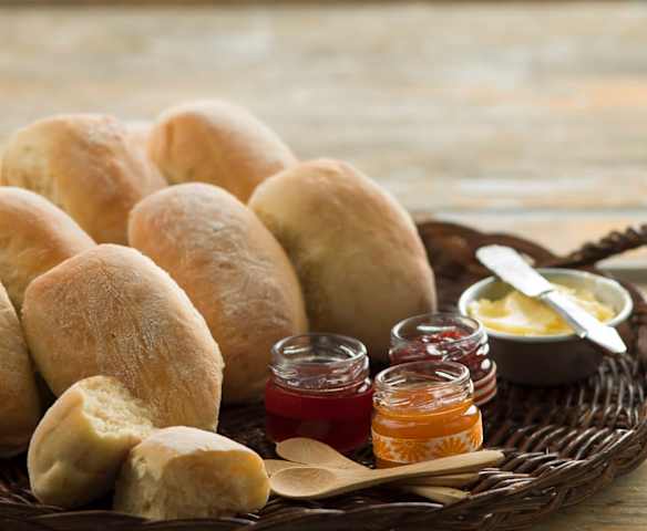 Pãezinhos enfarinhados