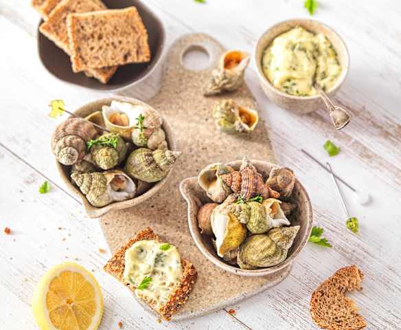 Bulots au court-bouillon