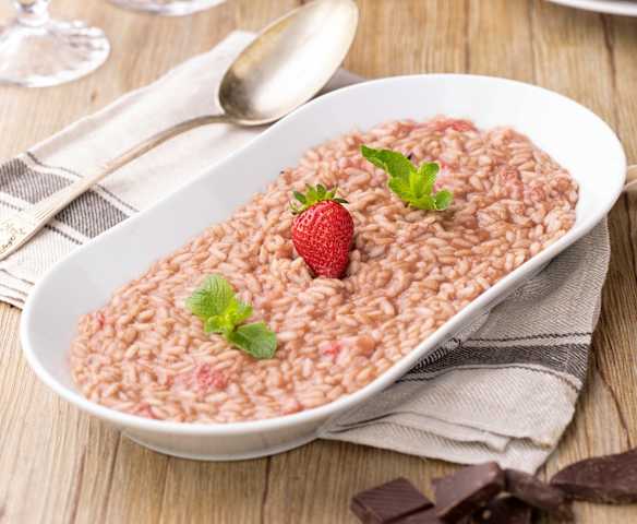 Risotto fragole e cioccolato Risotto fragole e cioccolato