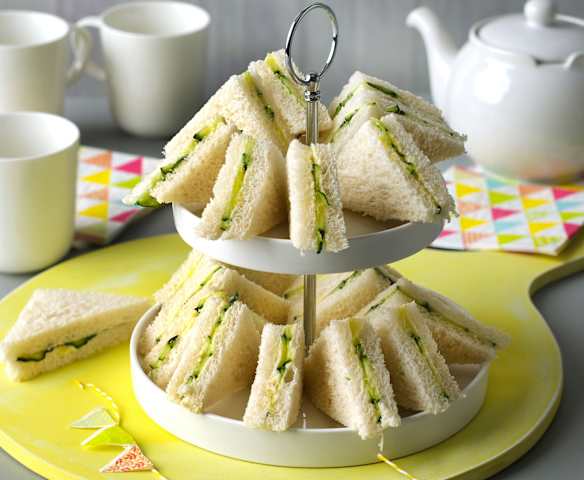 Sándwiches de pepino ingleses