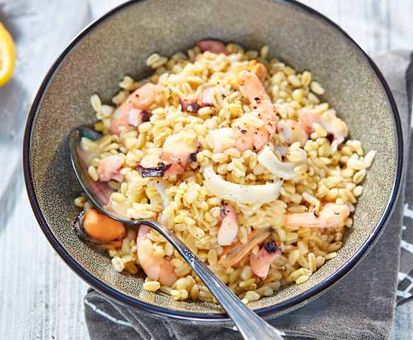 Sonnenweizen-Salat mit Meeresfrüchten