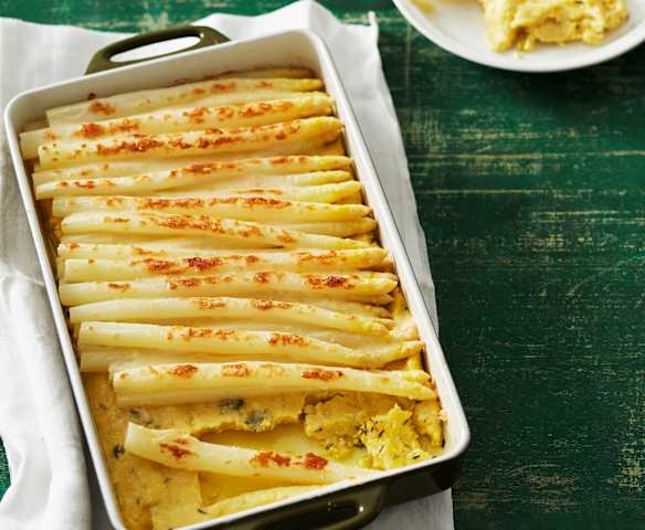 Gratinierter Spargel auf Thymian-Polenta