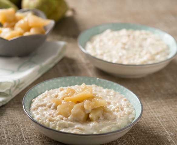Porridge con compota de pera