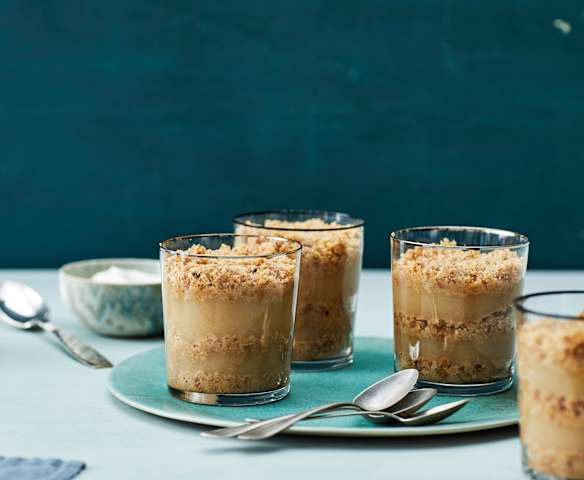 Verschleiertes Bauernmädchen