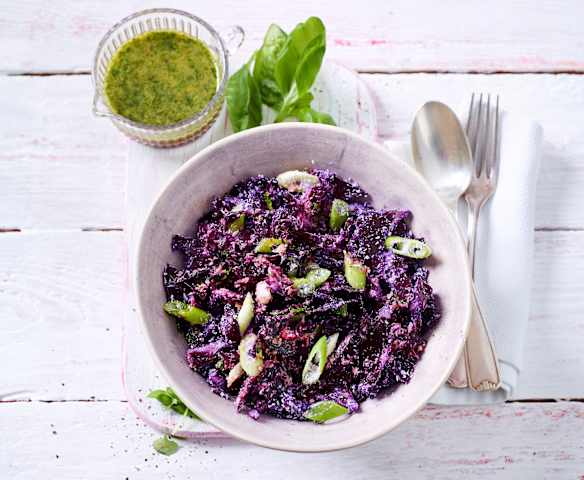 Insalata di cavolo rosso e cocco