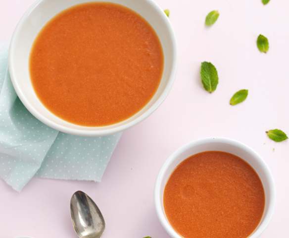 Sopa de abóbora e hortelã