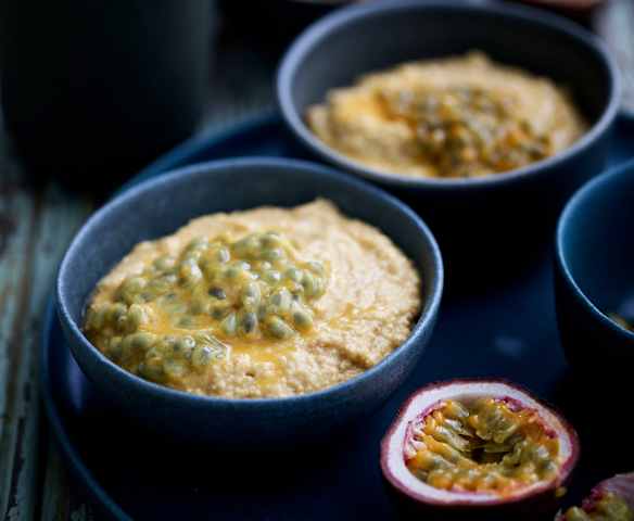 Mousse de maracujá e gengibre