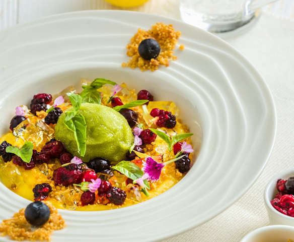 柠檬奶油配罗勒雪泥