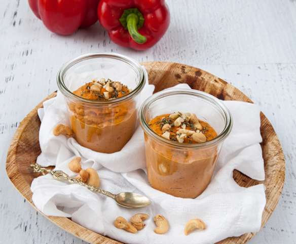 Paprika-Cashew-Dip
