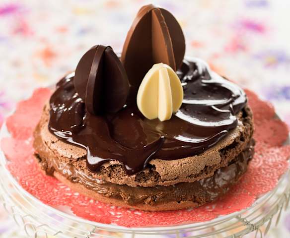 Bolo de chocolate merengado