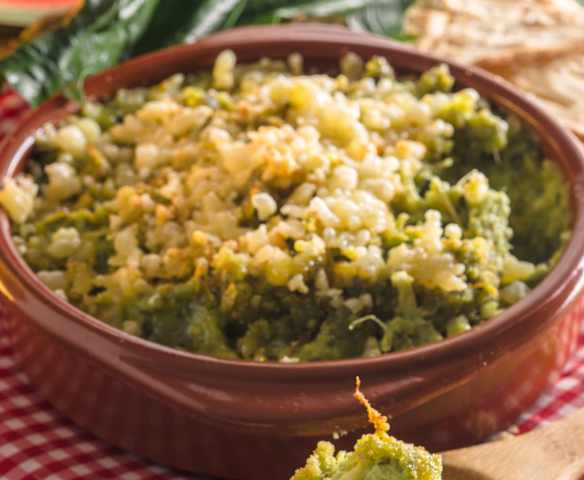 Dip de alcachofa y espinaca