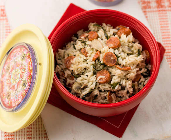 Arroz com cogumelos, nabiças e linguiça