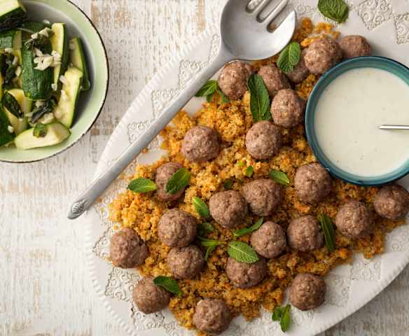 Dukkah Lamb Meatballs with Quinoa and Yoghurt Sauce Dukkah Lamb Meatballs with Quinoa and Yoghurt Sauce