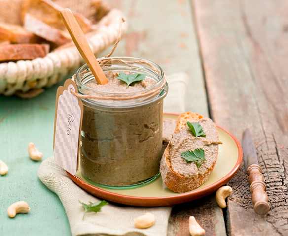 Pesto grzybowo-pieczarkowe