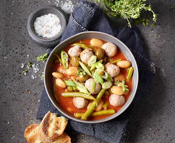 Spanischer Bohnentopf