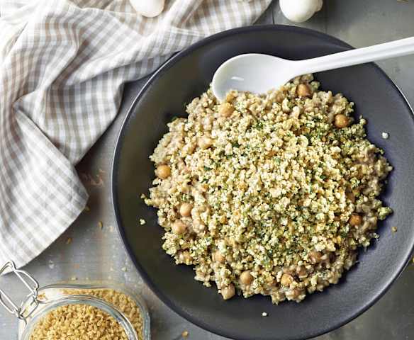 Mantarlı ve Tulum Peynirli Bulgur Pilavı Mantarlı ve Tulum Peynirli Bulgur Pilavı