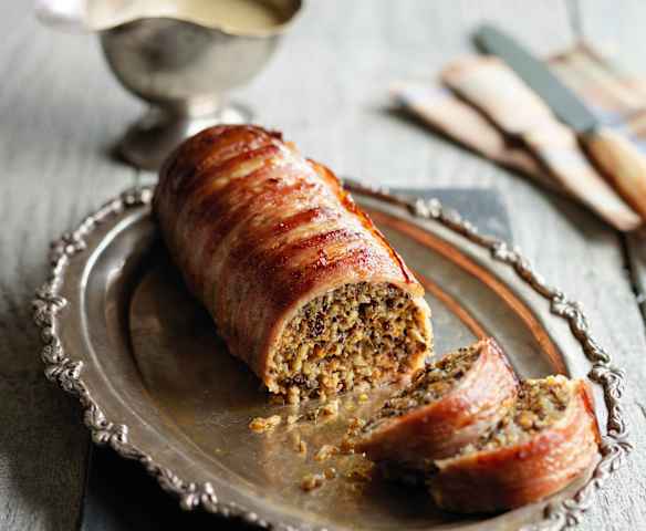 Haggis and Pancetta Roulade with Whisky Sauce