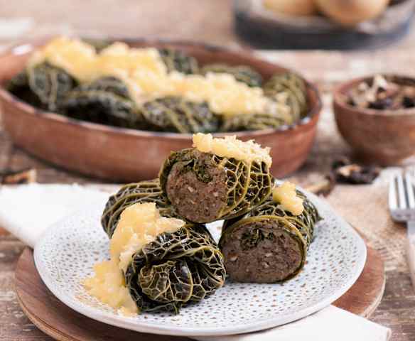 Gołąbki kresowe z kaszą gryczaną i grzybami