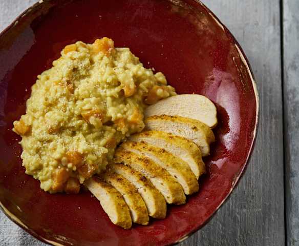 Risoto de especiarias com frango
