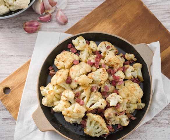 Coliflor salteada para dos