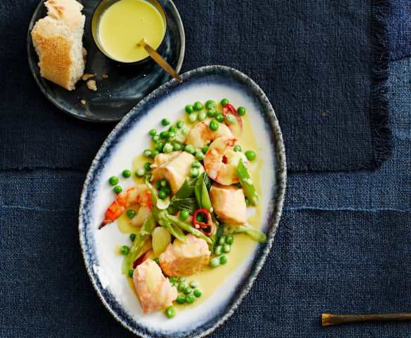 Garnelen und Lachs mit Wermutsauce Garnelen und Lachs mit Wermutsauce