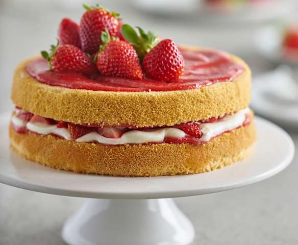 Bolo fresco de morango