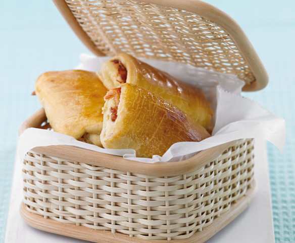 Merendas com massa de piza