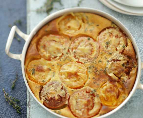 Clafoutis à la tomate, au miel et à la moutarde