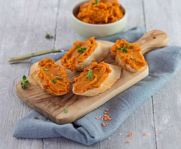 Mediterraner Paradeiser-Linsen-Aufstrich