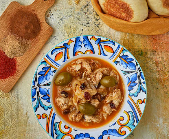Tajine Mqualli (Tajine di pollo) Tajine Mqualli (Tajine di pollo)