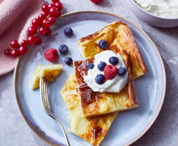 Pannukakku (fiński naleśnik z piekarnika)