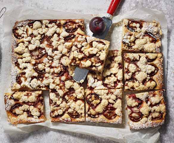 Zwetschkenfleck mit Zimtstreusel Zwetschkenfleck mit Zimtstreusel