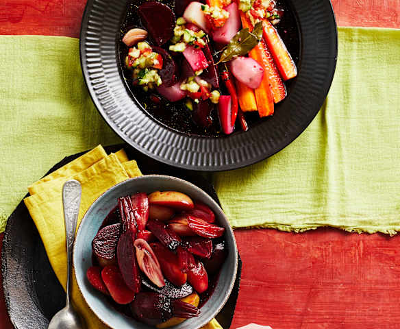 Topinambur und Rote Bete in Ingwersud