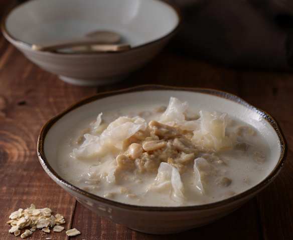 燕麥牛奶燉花生 燕麥牛奶燉花生