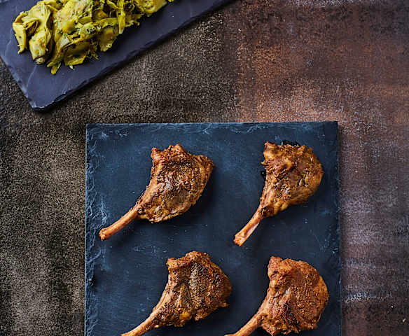 Costolette d’agnello con carciofi sottovuoto Costolette d’agnello con carciofi sottovuoto