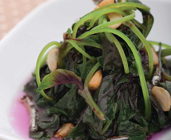 紅莧菜炒小魚乾