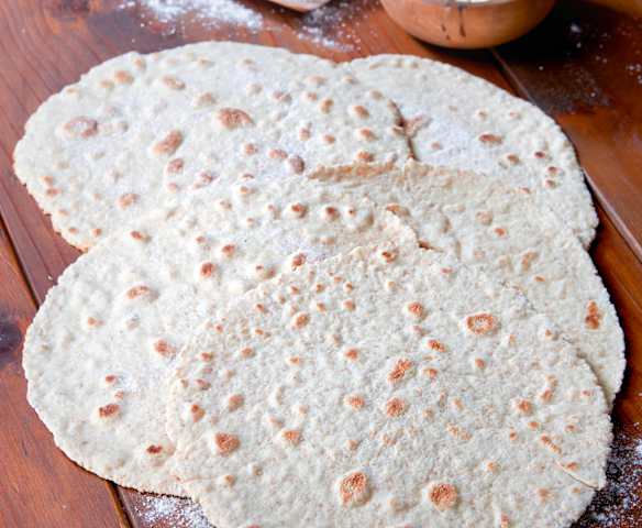 Piadina integrale al tofu (vegan)