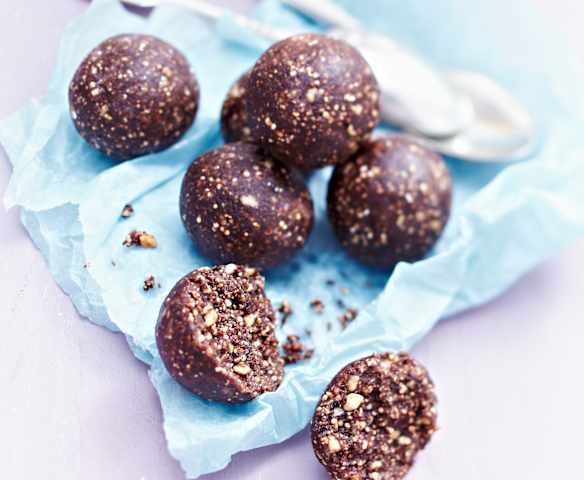 Bolitas de cacahuete, cacao y amaranto