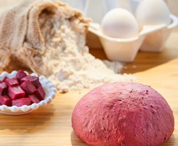 Pasta fresca de betabel