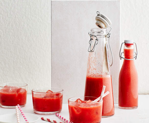 Erdbeer-Rhabarber-Limes