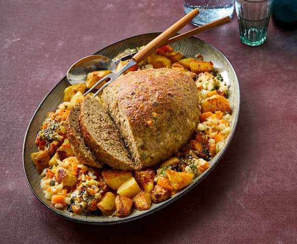 Hackbraten mit Kürbiskernen und Kartoffel-Möhren-Gemüse