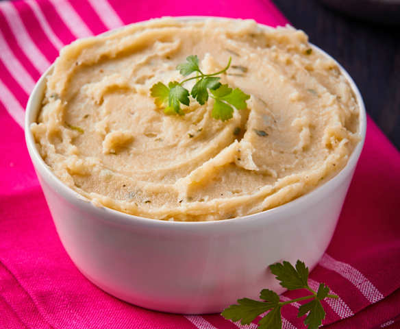 Puré de papa criolla y crema de coco