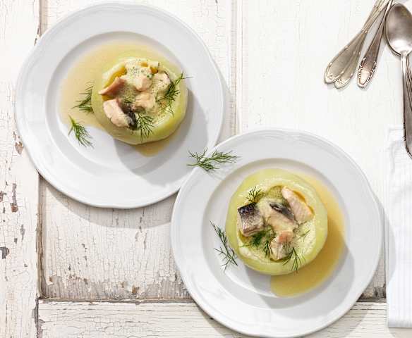 Gefüllter Kohlrabi mit Saibling