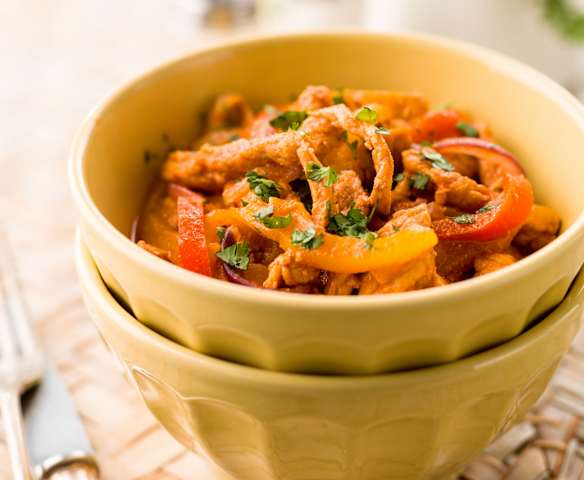 Salteado de porco com pimentos