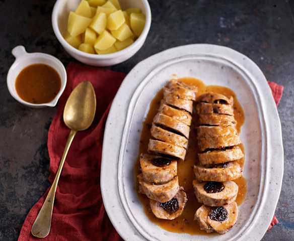 Schweinefilet mit getrockneten Pflaumen (XXL) Schweinefilet mit getrockneten Pflaumen (XXL)