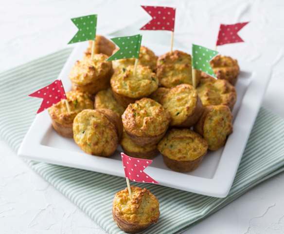 Zucchini, ham and corn bites
