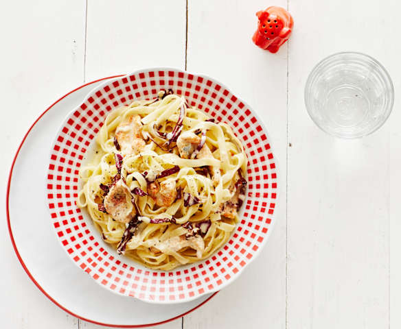 Pasta mit Hähnchen und Gorgonzola Pasta mit Hähnchen und Gorgonzola