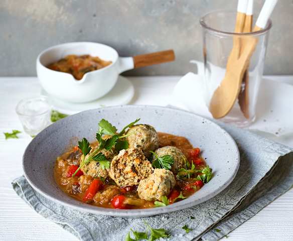 Marchewkowe klopsiki z ratatouille