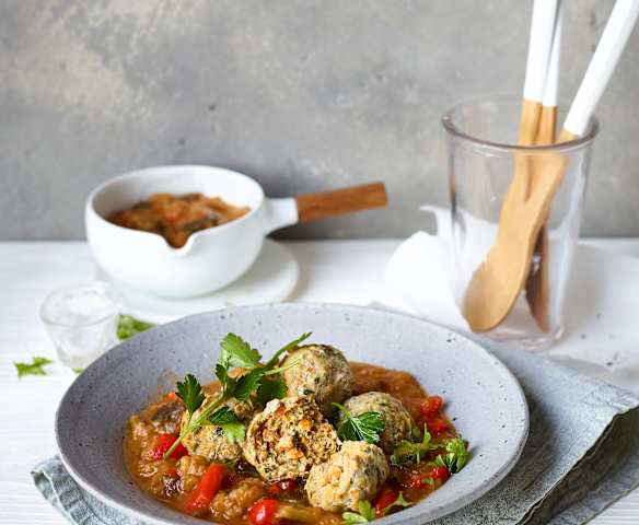 Fleisch-Möhren-Bällchen mit Ratatouille
