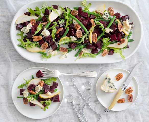 Beetroot, pear and blue cheese salad Beetroot, pear and blue cheese salad